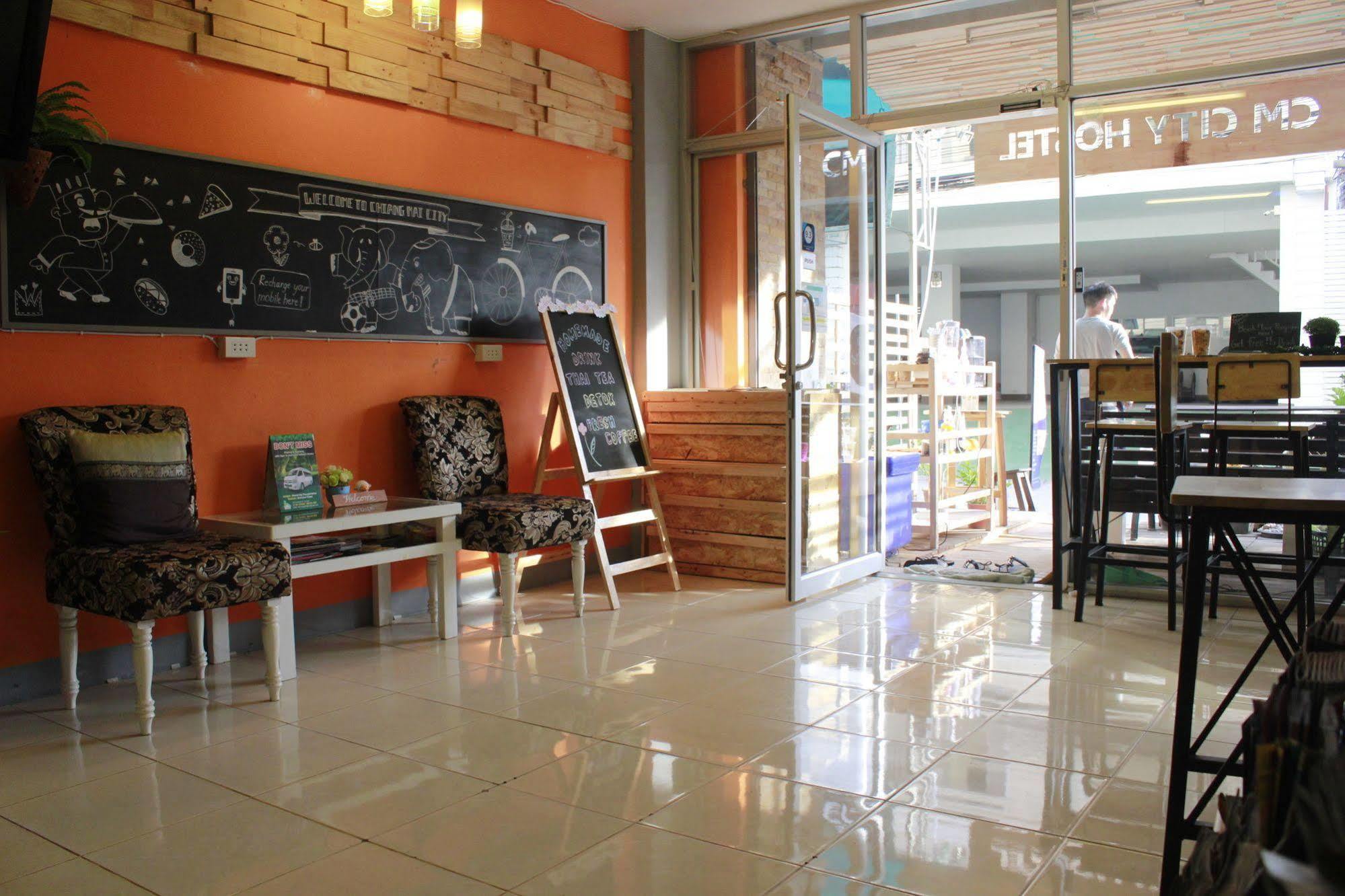 Cm City Hostel 치앙마이 외부 사진